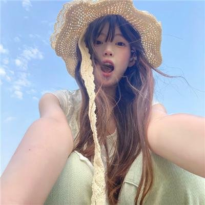洞里的月亮